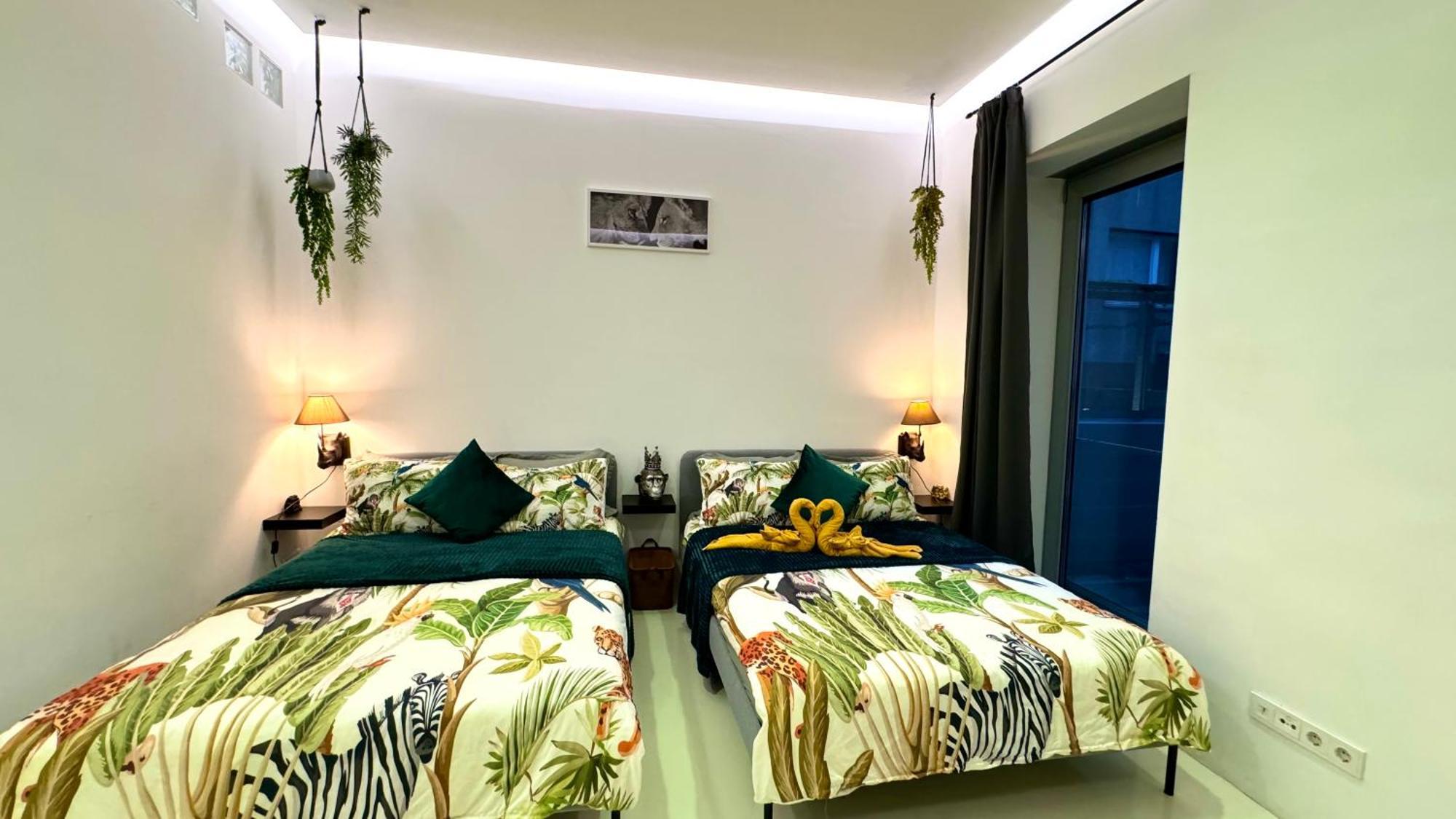 African Paradise With Jacuzzi & Sauna Vienna