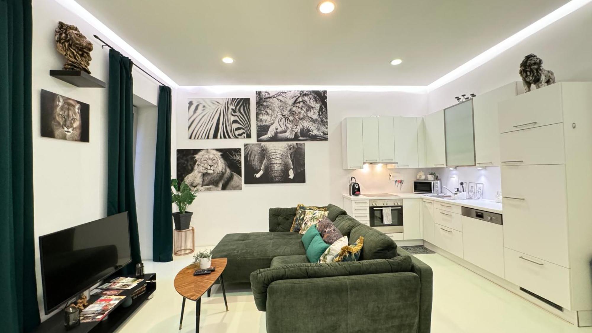 Apartment African Paradise With Jacuzzi & Sauna *